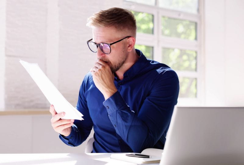 Gefälschte Kontoverbindung auf Rechnungen: Wer haftet?